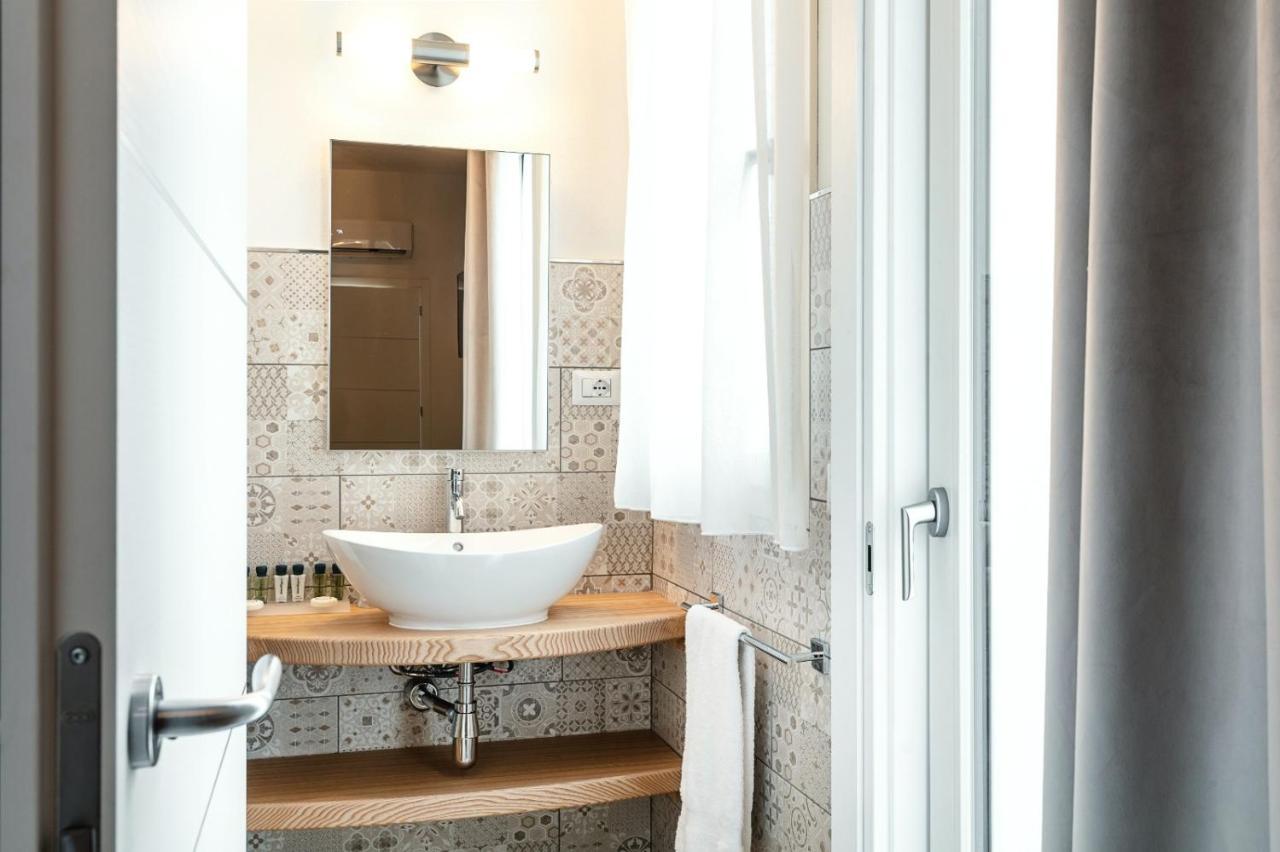 Lungomare Rooms Olbia Exteriör bild
